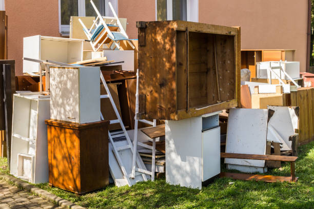Best Property Management Cleanouts  in Radisson, NY